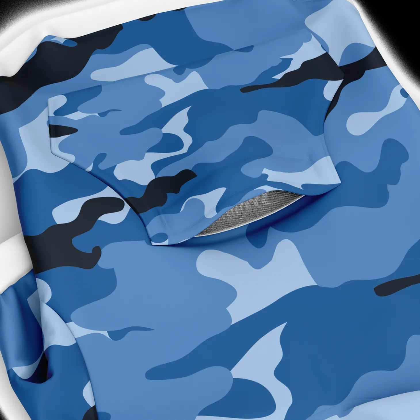 kapuzenpulli_mit_reiversc_3-11.webp Kapuzenpulli mit Reißverschluss für Hunde | Blaue Tarnung