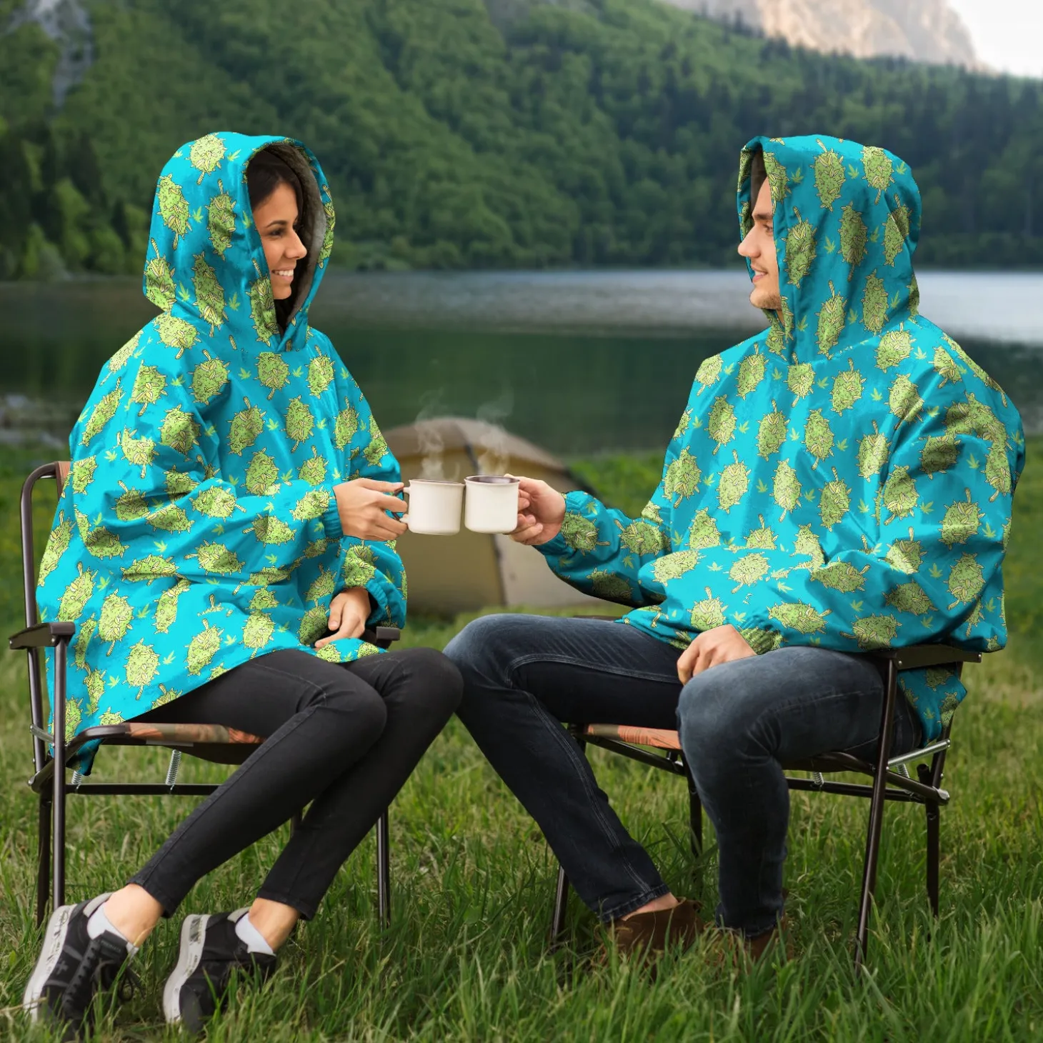 kuscheliger_kapuzenpullov_10-12.webp Kuscheliger Kapuzenpullover – Weed