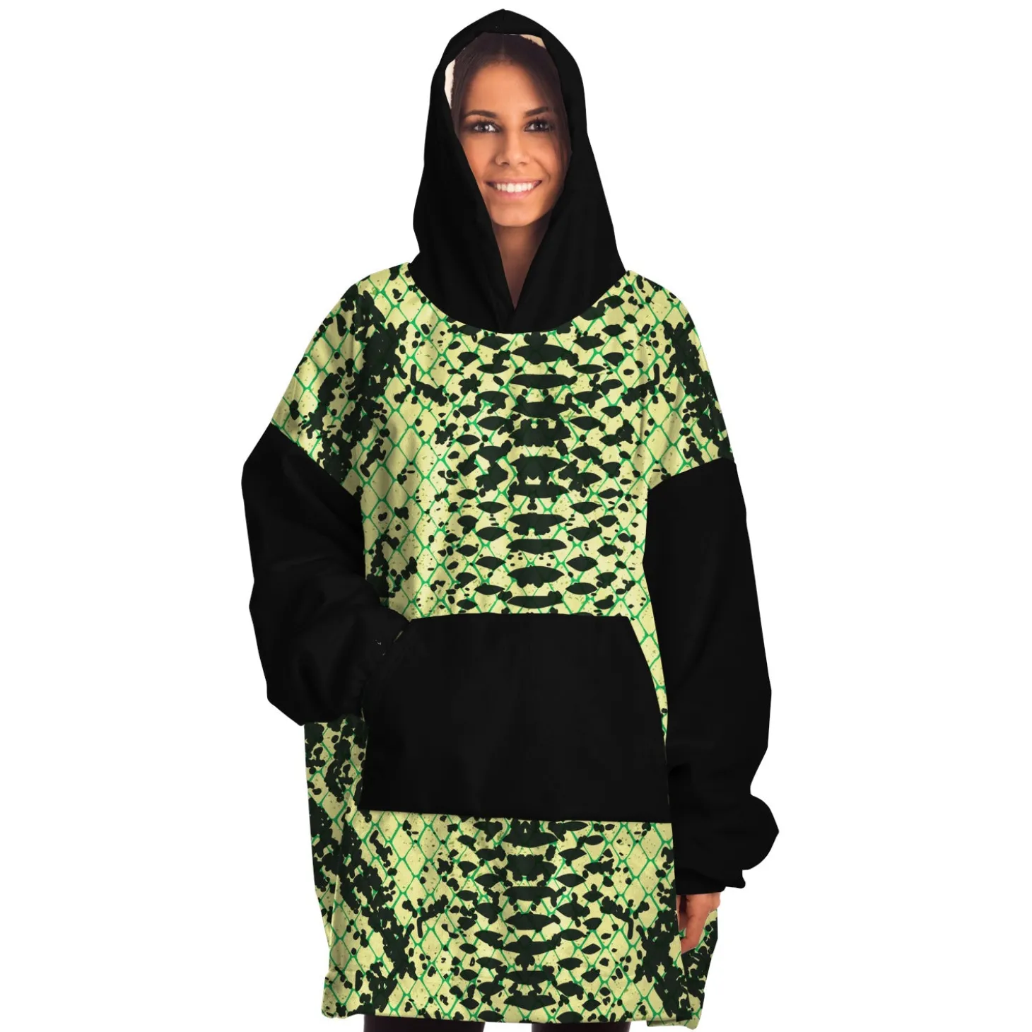 kuscheliger_kapuzenpullov_4-10.webp Kuscheliger Kapuzenpullover – Schlange