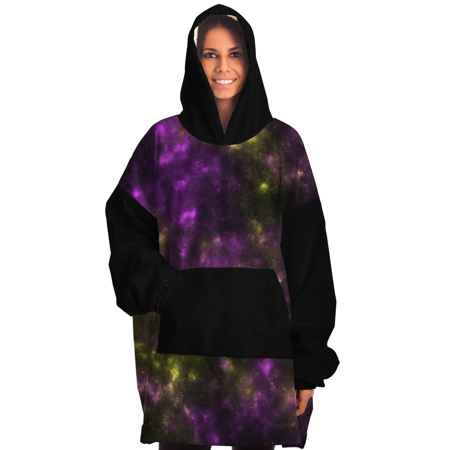 kuscheliger_kapuzenpullov_4-7.webp Kuscheliger Kapuzenpullover – Space Lila und Gelb