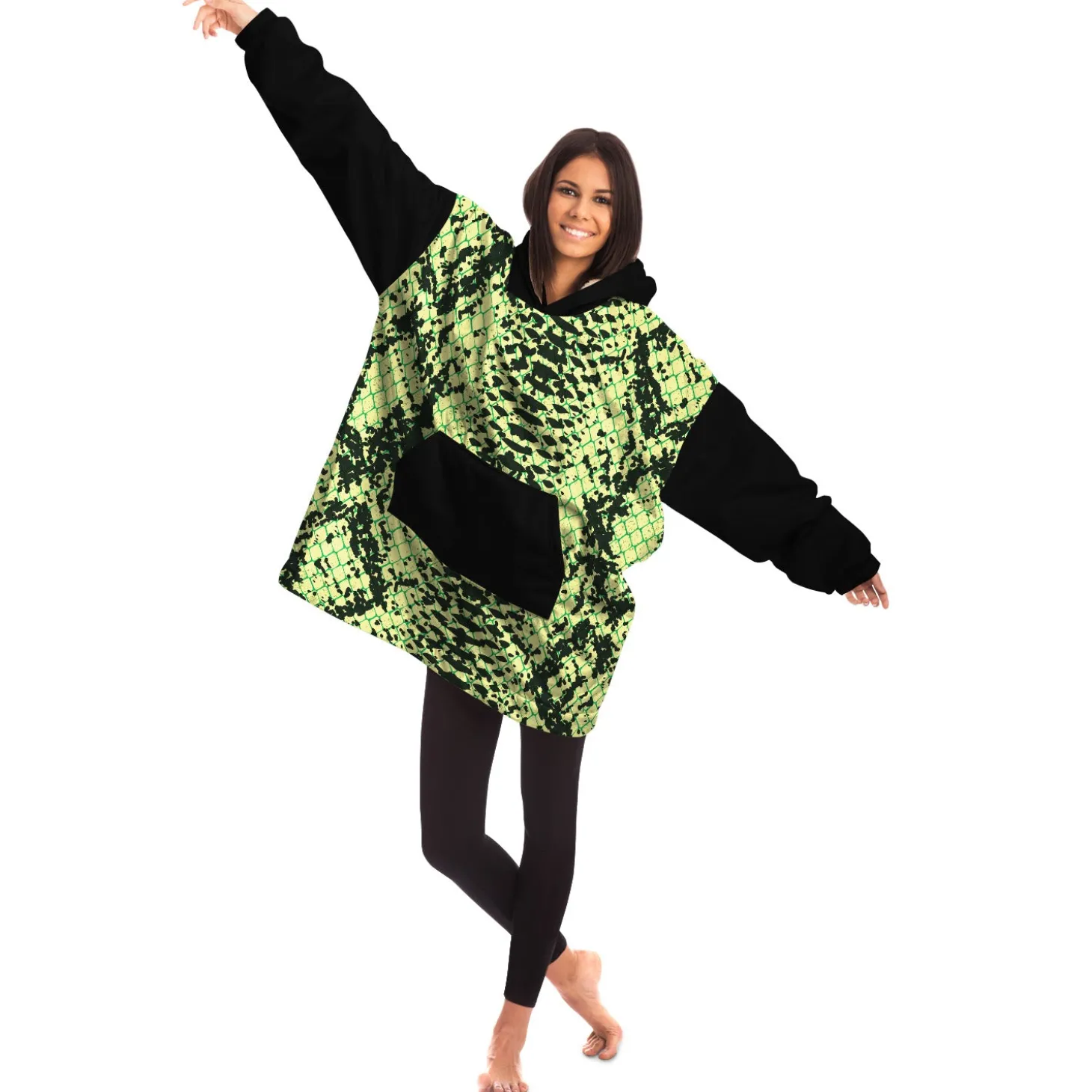 kuscheliger_kapuzenpullov_6-10.webp Kuscheliger Kapuzenpullover – Schlange