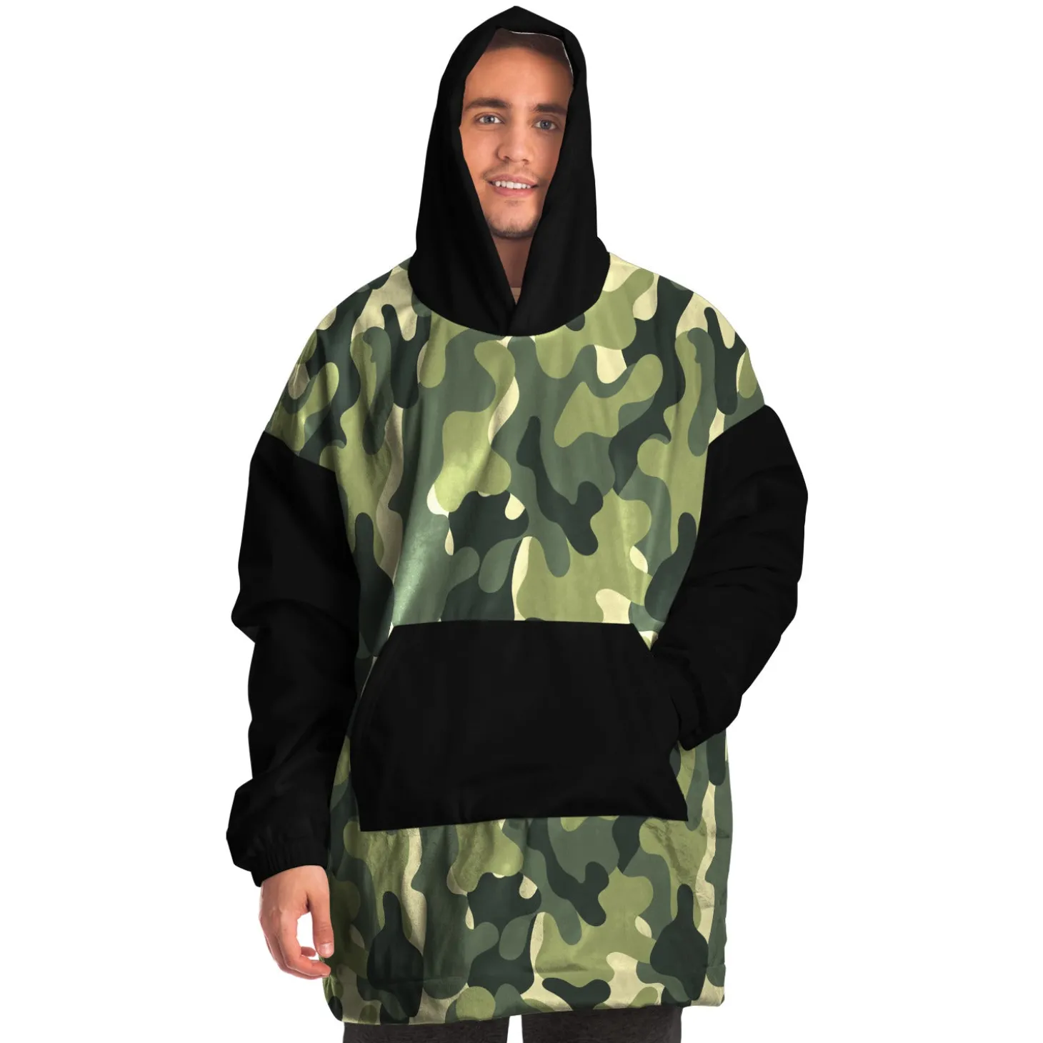 kuscheliger_kapuzenpullov_7-13.webp Kuscheliger Kapuzenpullover – Camouflage